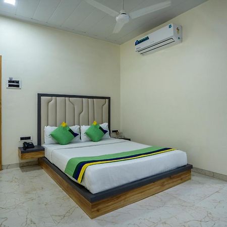 Treebo Zaid International Powai Hotell Mumbai Exteriör bild